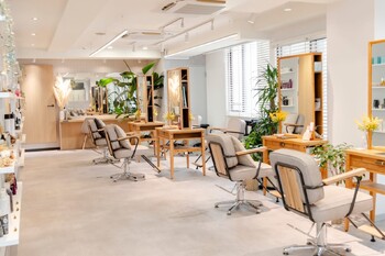 FLORA treatment&spa 【フローラ】 | 大宮のヘアサロン FLORA treatment&spa 【フローラ】 | 大宮のヘアサロン
