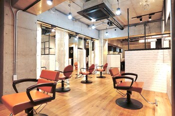 Bruder | 代官山のヘアサロン