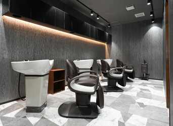 Tring | 横浜のヘアサロン