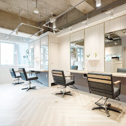 Alto | 原宿のヘアサロン