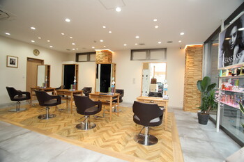 Elisa 川越駅前店 | 川越のヘアサロン