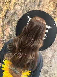 'BEBE | 大通のヘアサロン