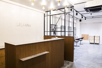 LILIANA | 池袋のヘアサロン