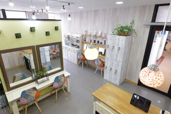 Blossom 中台店 | 板橋のヘアサロン