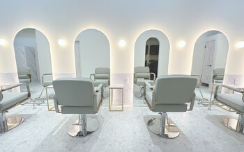 女性スタイリスト専門サロン Zina S 札幌 髪質改善&トリートメント | 大通のヘアサロン