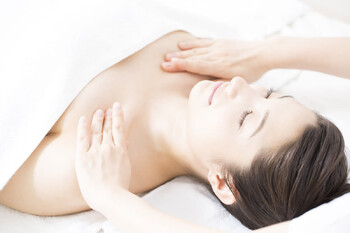 サロン ド フルベール 呉竹店 | 高浜のエステサロン