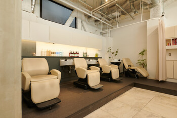 brisa 【ブリッサ】 | 表参道のヘアサロン brisa 【ブリッサ】 | 表参道のヘアサロン