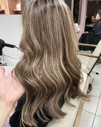 Figaro DOU DOU 新石切店 | 東大阪のヘアサロン