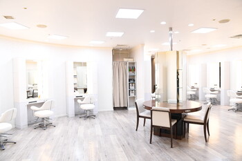 ヘアーサロン ソシエ 天王寺ミオ店 | 天王寺/阿倍野のヘアサロン