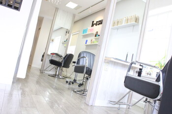 L・ISM | 那覇のヘアサロン L・ISM | 那覇のヘアサロン