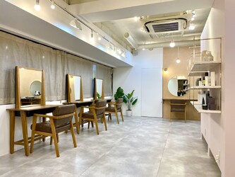 mit by tree 新宿南口 | 新宿のヘアサロン