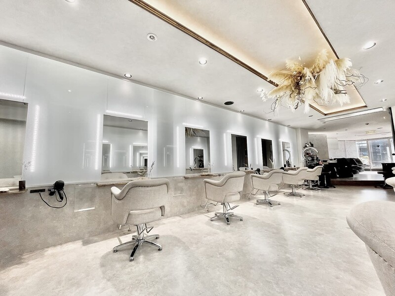 wixy | 栄/矢場町のヘアサロン