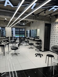 HAIR | 原宿のヘアサロン