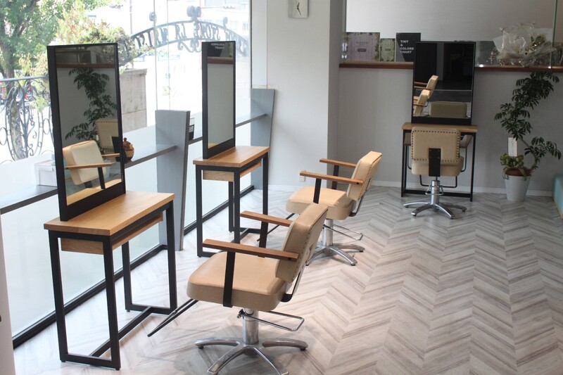 本山駅の美容院Famille〜ファミーユ〜 | 本山/今池のヘアサロン