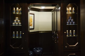 LAVIE NEW STANDARD BARBER 横浜店 | 横浜のヘアサロン