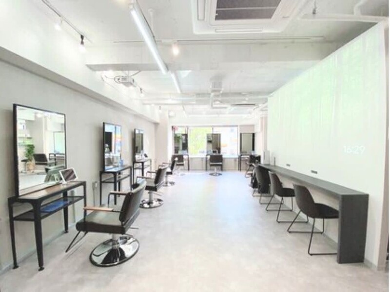 CLALA 博多駅前 | 博多のヘアサロン