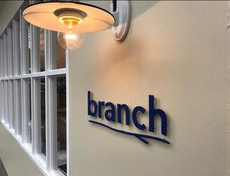 shy by branch | 西新/姪浜のヘアサロン