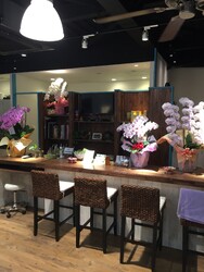 ヘアーエステサロン萬屋 | 川越のヘアサロン