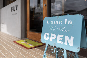 hair create FLY | 松山のヘアサロン