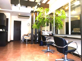 SIN 頭皮と髪質改善専門店 | 川西のヘアサロン