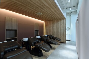 Pure  Maison  Sanctuary | 諏訪のヘアサロン