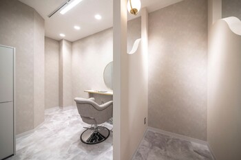 【全席完全個室】CLUTCH muk.髪質改善トリートメント&ヘッドスパ／博多口 | 博多のヘアサロン