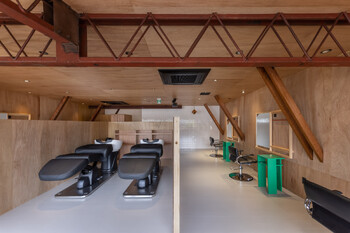 音色/merge | 天王寺/阿倍野のヘアサロン