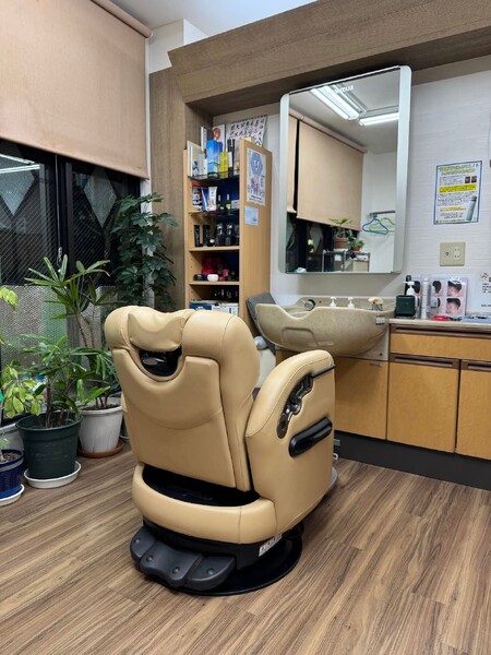 ムラタニ理容室 | 新宿のヘアサロン