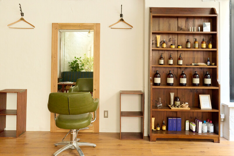 HOME | 四ツ谷のヘアサロン