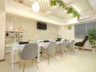 Nail Salon Raize 本町店 | 本町のネイルサロン