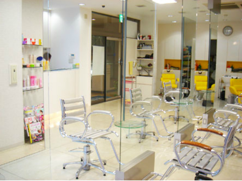 ヘアプロデュース エアー | 朝霞のヘアサロン