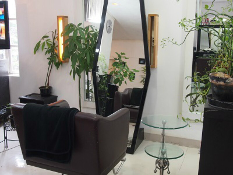 vis deux BOSSA | 那覇のヘアサロン