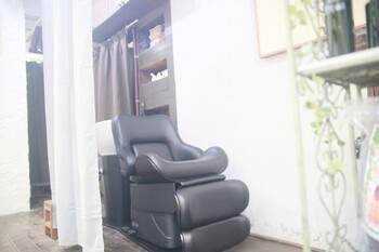 tete et clou | 府中のヘアサロン