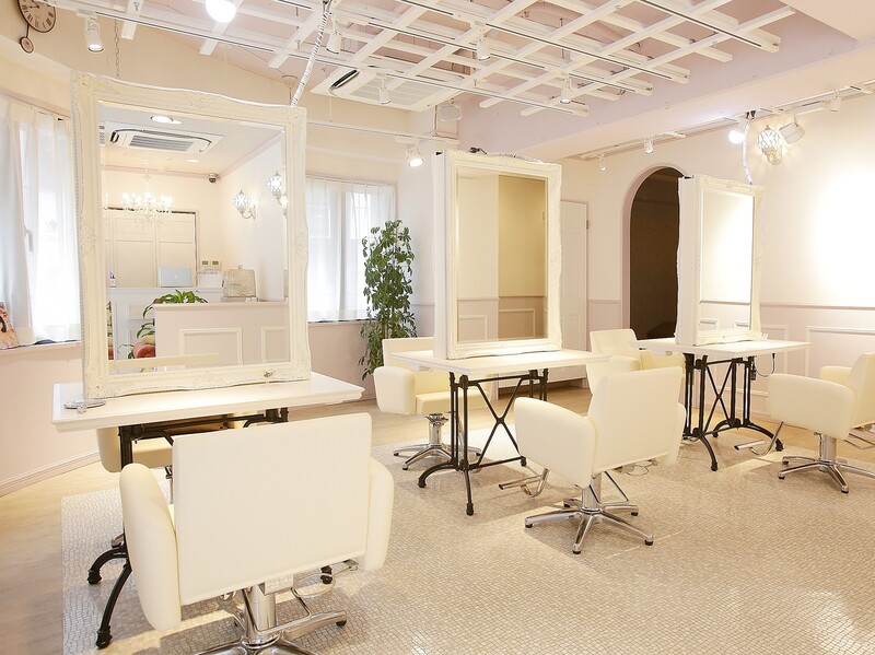 Laurent | 新宿のヘアサロン