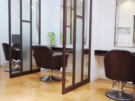 アトリエ プラスα | 練馬のヘアサロン