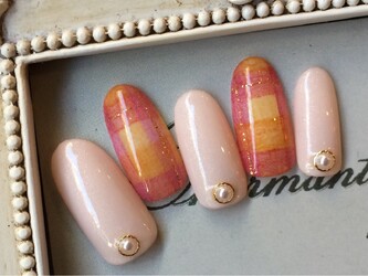 LAURENT eyelash&nail | 新宿のネイルサロン