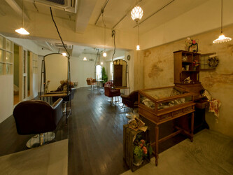 titian by IZA | 名駅のヘアサロン