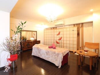 小顔コルギ・金梨花サロン | 心斎橋のエステサロン