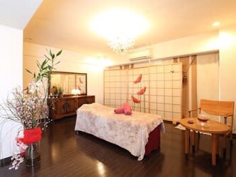 小顔コルギ・金梨花サロン | 心斎橋のリラクゼーション