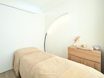 elma〜小顔コルギ/肩こり/毛穴/リンパマッサージ〜 | 心斎橋のエステサロン