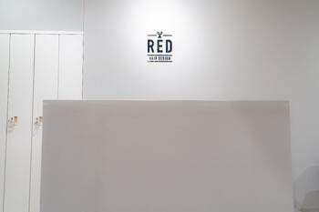 RED | ひばりが丘のヘアサロン