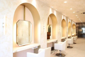 Rosa Mme.Hardy【ロッサ マダムアルディ】 | たまプラーザのヘアサロン