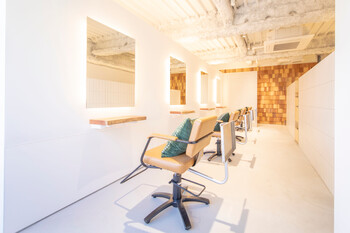 LOCCA | 銀座のヘアサロン