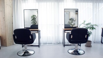 ROE 日吉【髪質改善/縮毛矯正/ハイライト/レイヤーカット/白髪ぼかし/men's】 | 日吉のヘアサロン