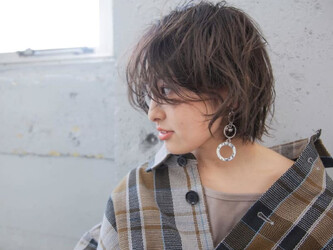 gezellig | 天神/大名のヘアサロン