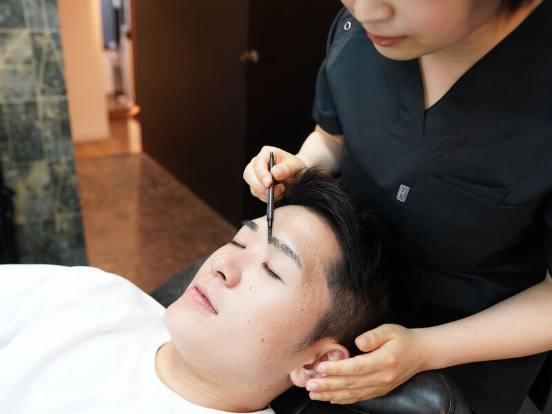 眉毛HOUSE 池袋店 | 池袋のアイラッシュ