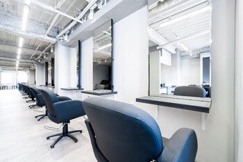 confidence-MEN’S HAIR-新宿3rd | 新宿のヘアサロン