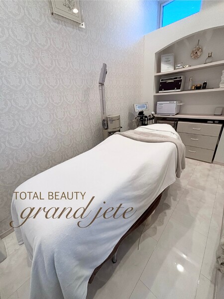 山野愛子どろんこ美容 TOTAL BEAUTY grand jete | 和泉のエステサロン
