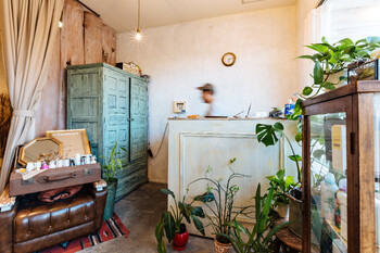 Revie | 米子のヘアサロン