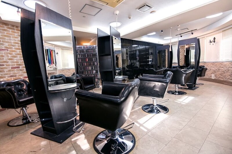 Hair & Make studio Tritt fur Tritt 【トリットフューアトリット】 | 池袋のヘアサロン